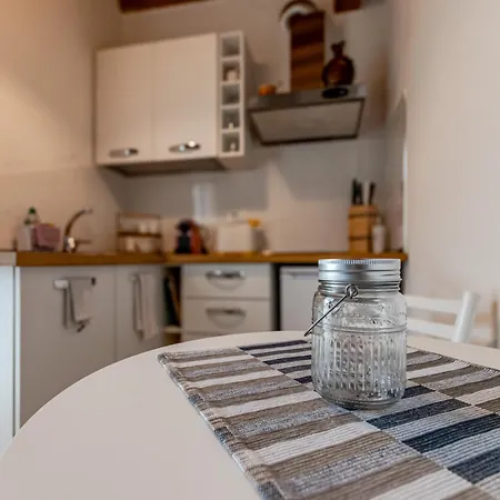 Pit Stop, Con Bagno Privato, Parcheggio E Clima 홈스테이 피사
